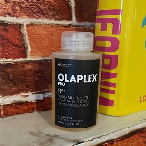 OLAPLEX Pro No.1 Bond Multiplier 100ml